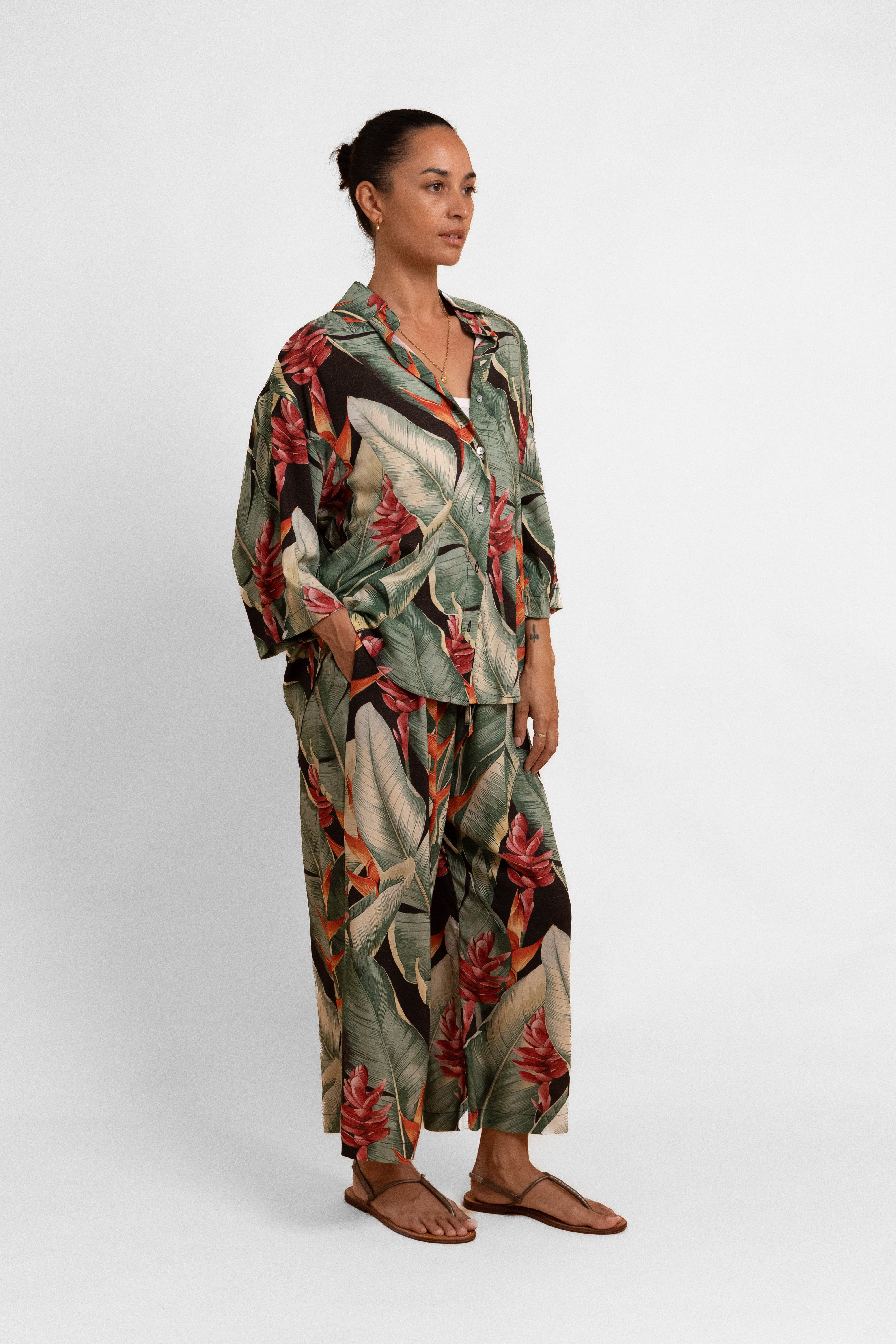 Heliconia Nohanna Scarlett Shirt