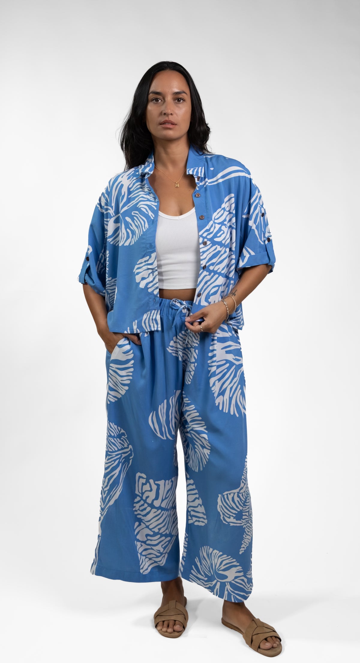 Blue Moana Shell Cropped Grace Pant