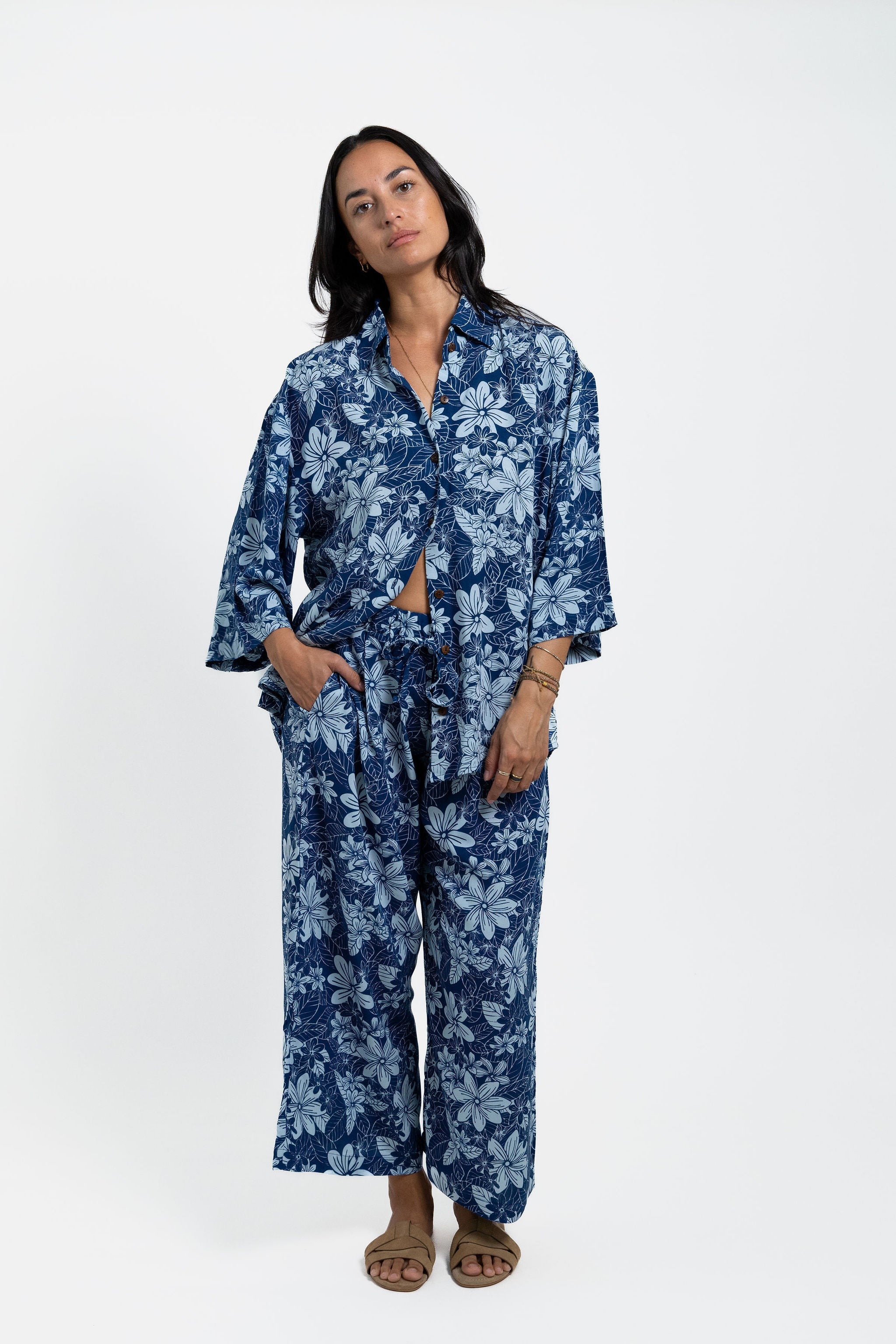 Blue Tiare Garden Cropped Grace Pant