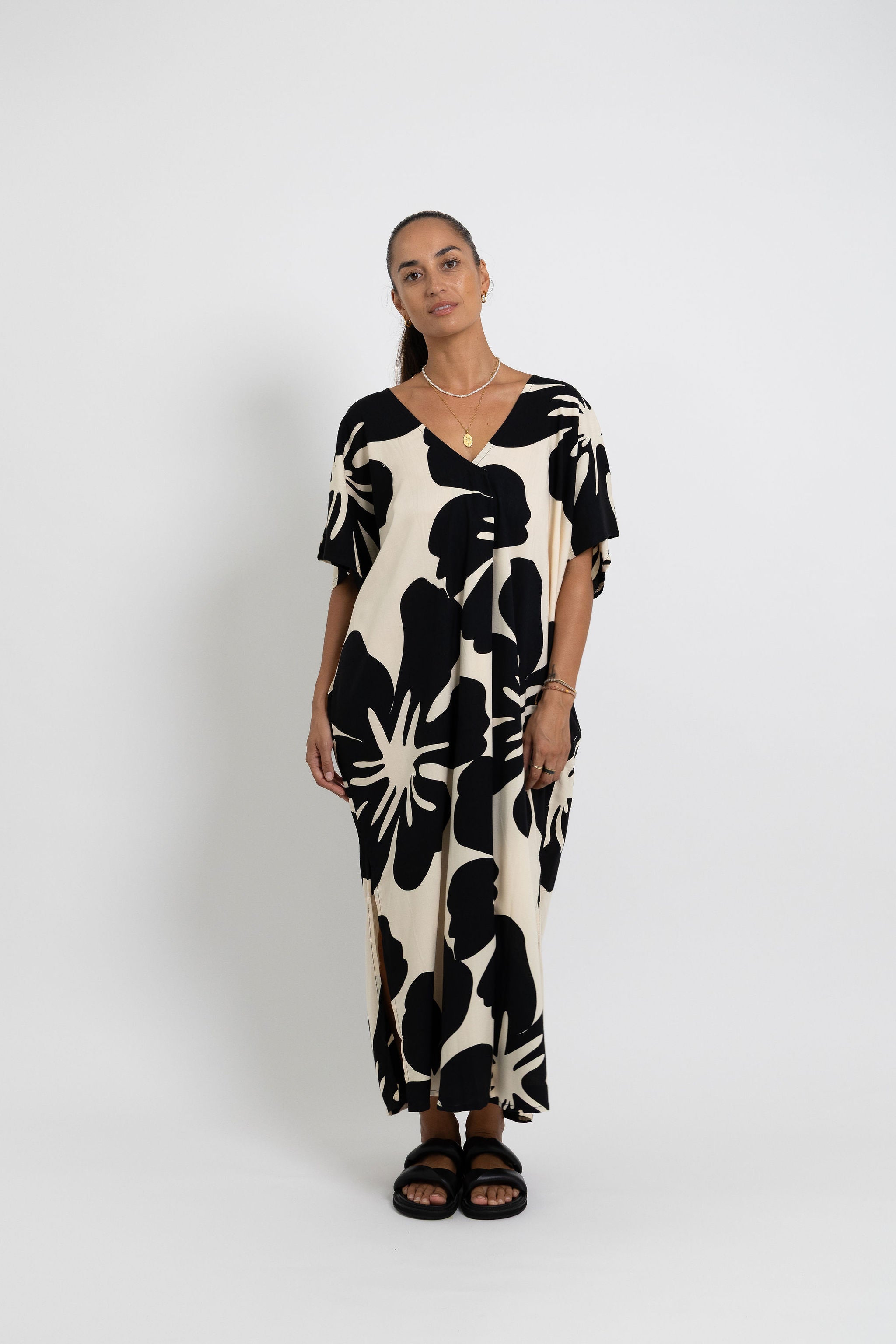 Crean and Black big Te Kaute Mana Kaftan