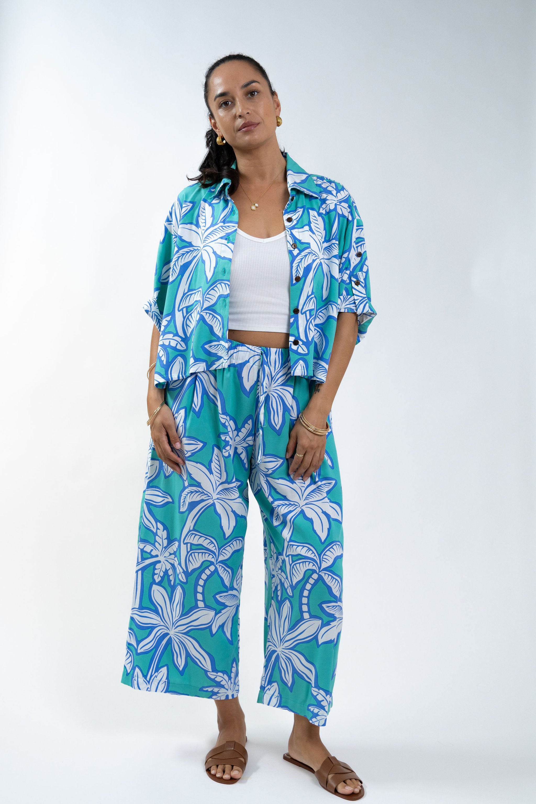Green Moana Grove Cropped Scarlett Shirt