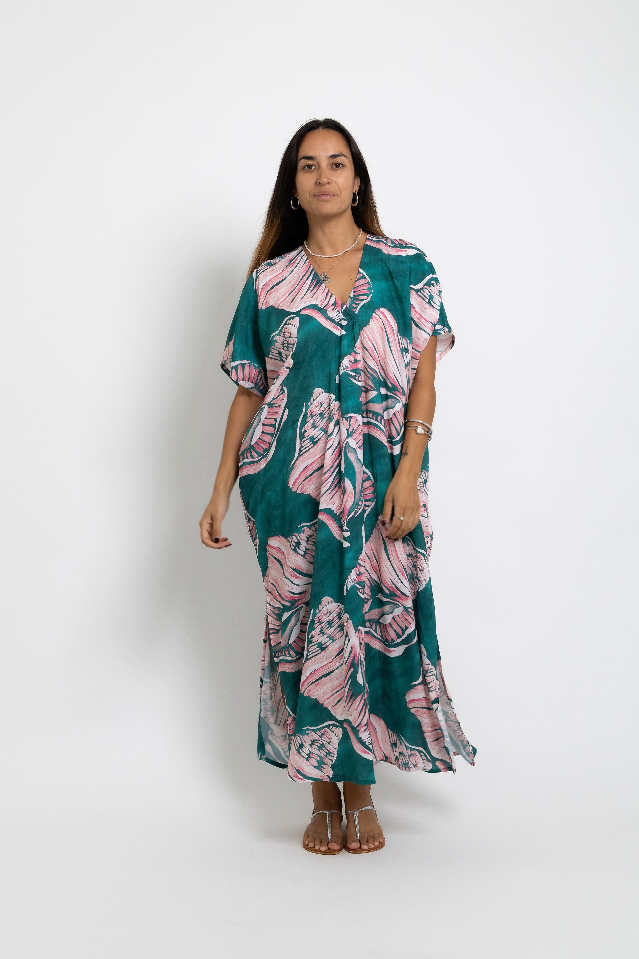 Jade Conch Shell Mana Kaftan