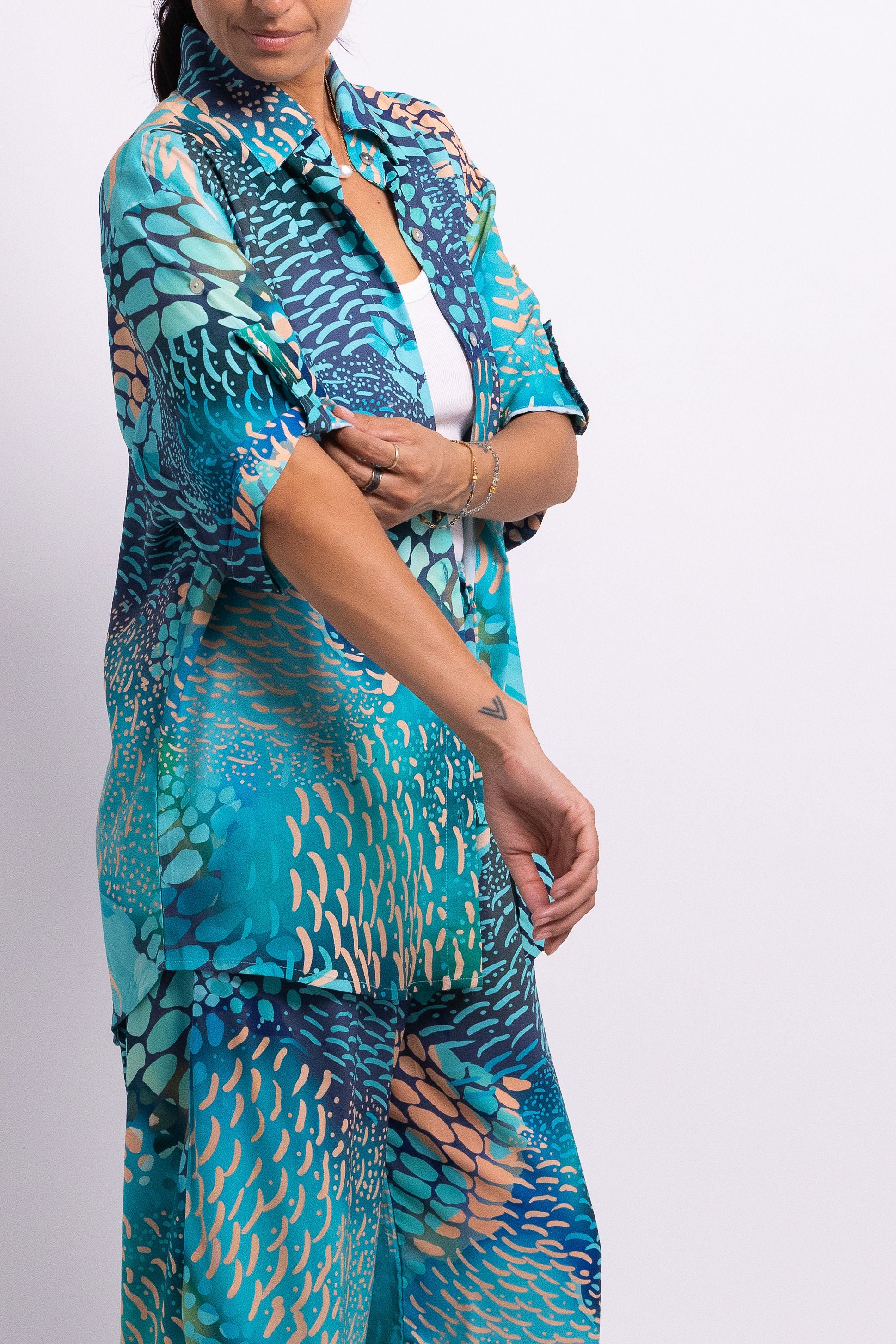 Indigo Parrot Fish Scarlett Shirt