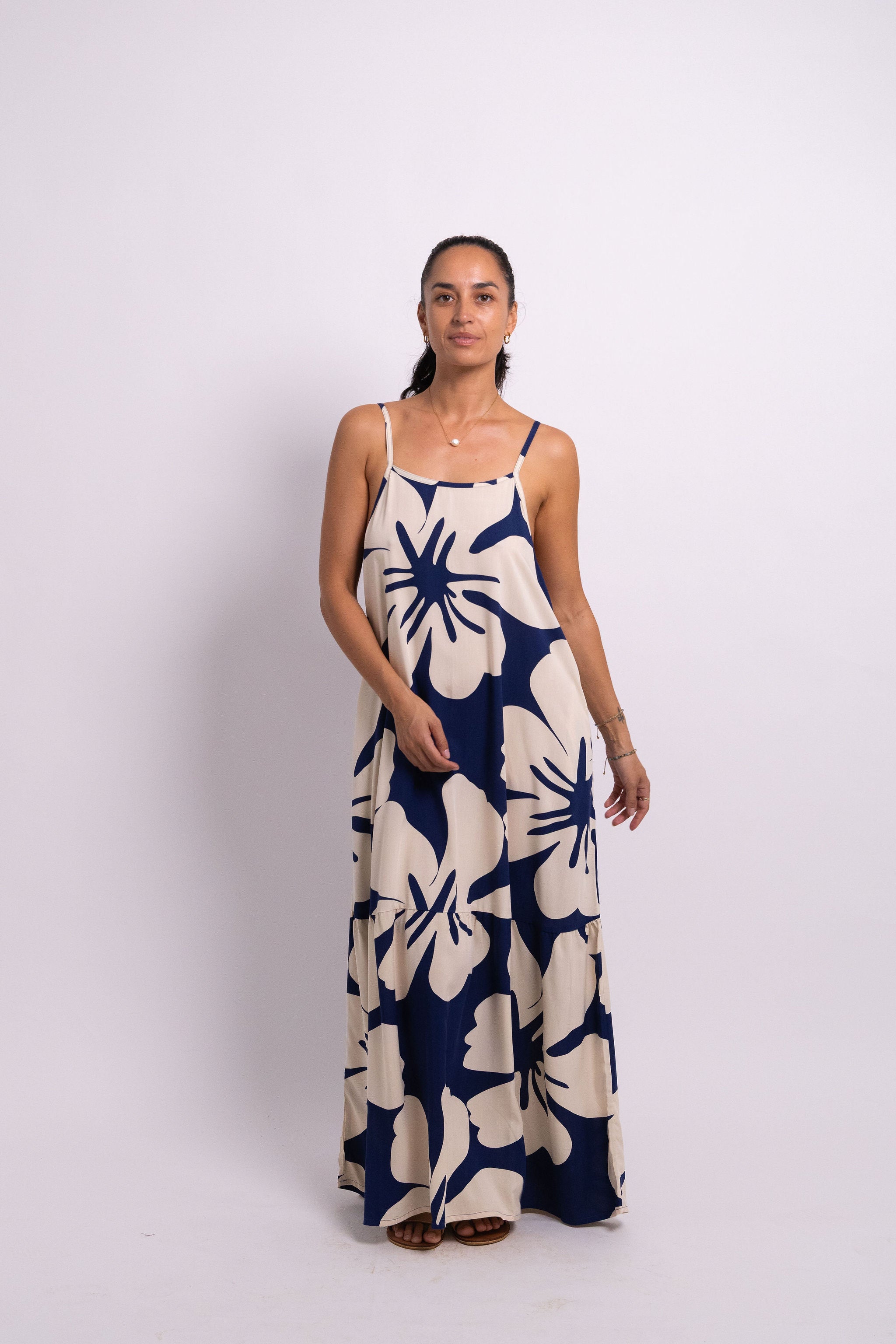 Navy Ivory Big Hibiscus Rama Maxi