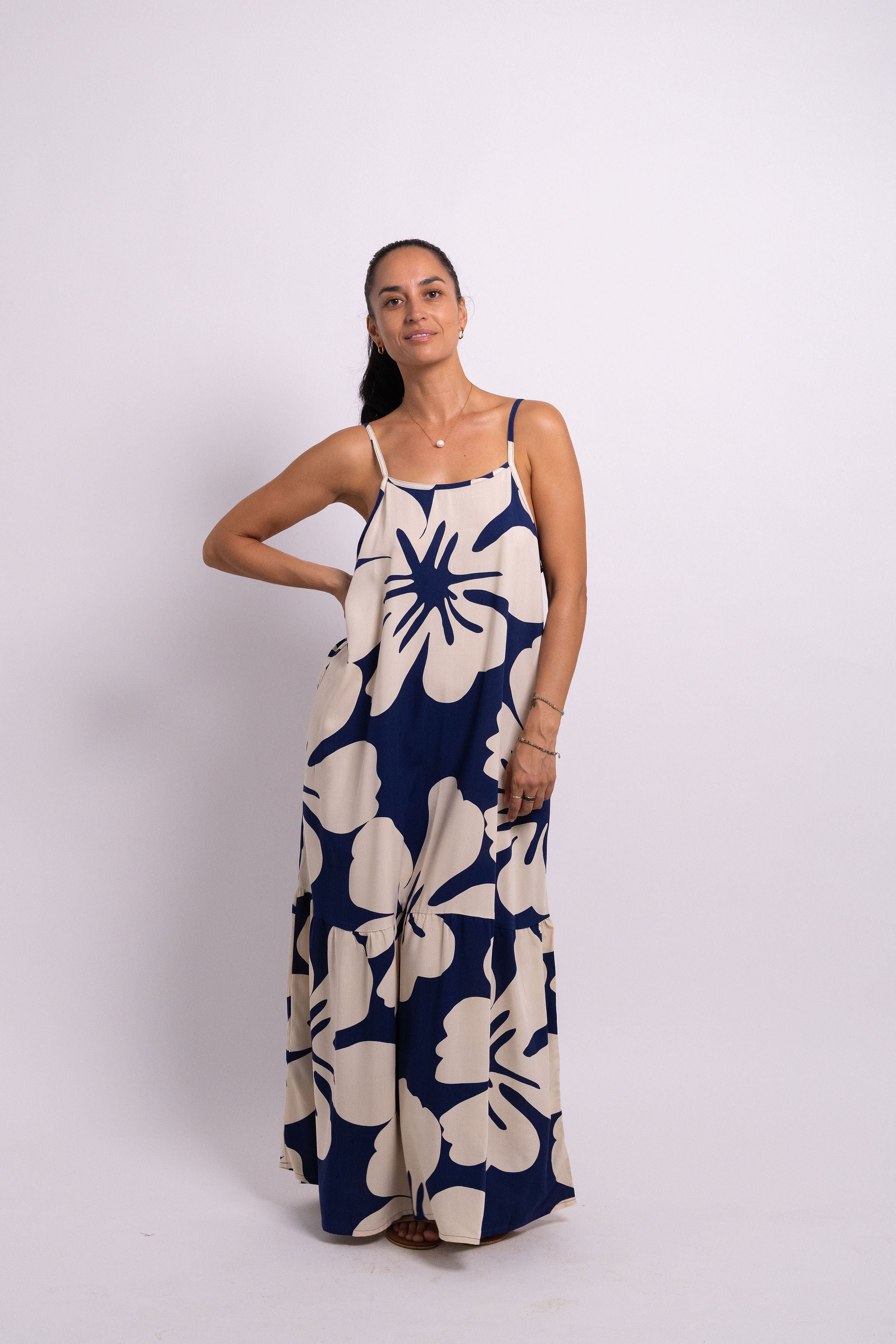 Navy Ivory Big Hibiscus Rama Maxi