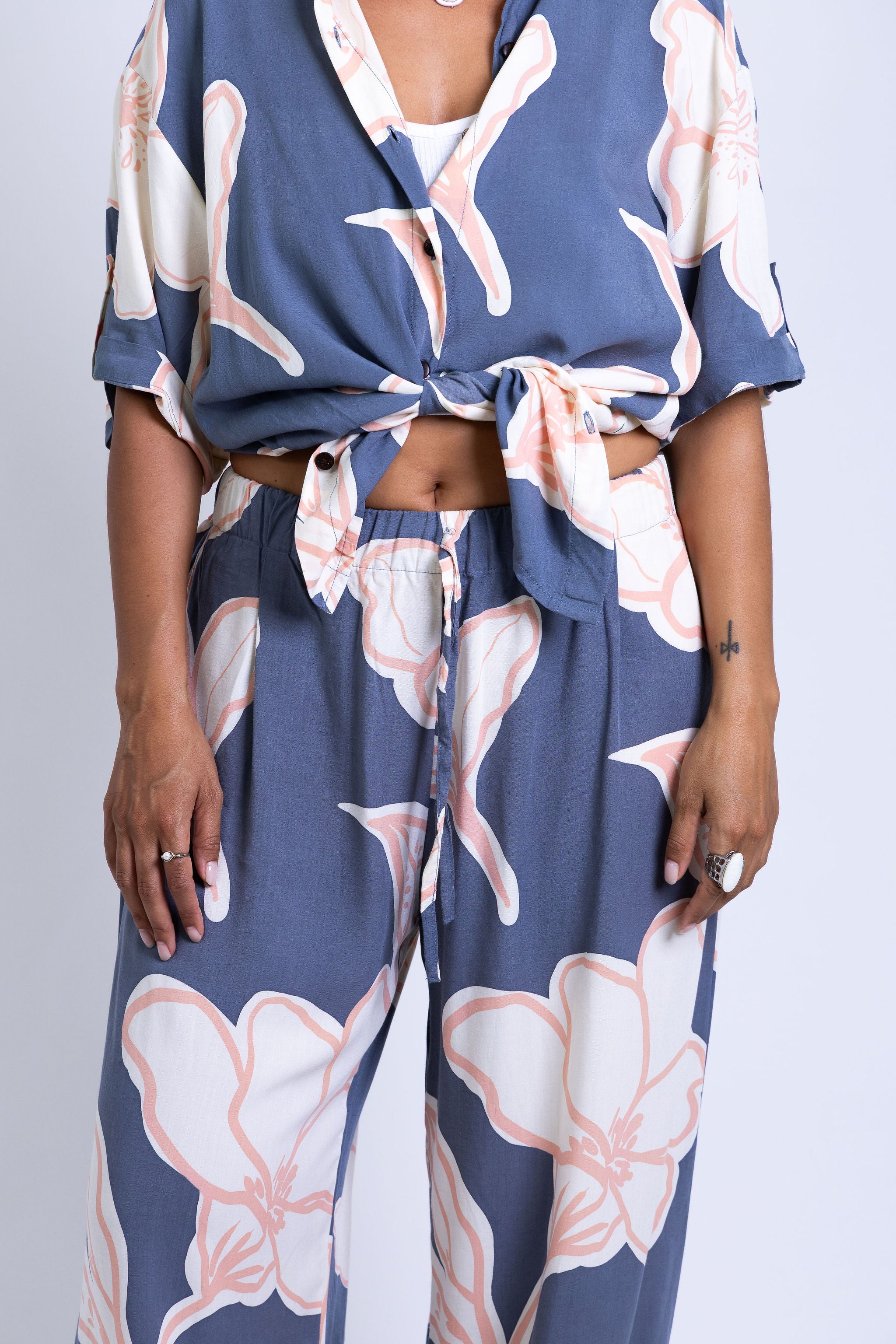 Navy Rara Grace Pant