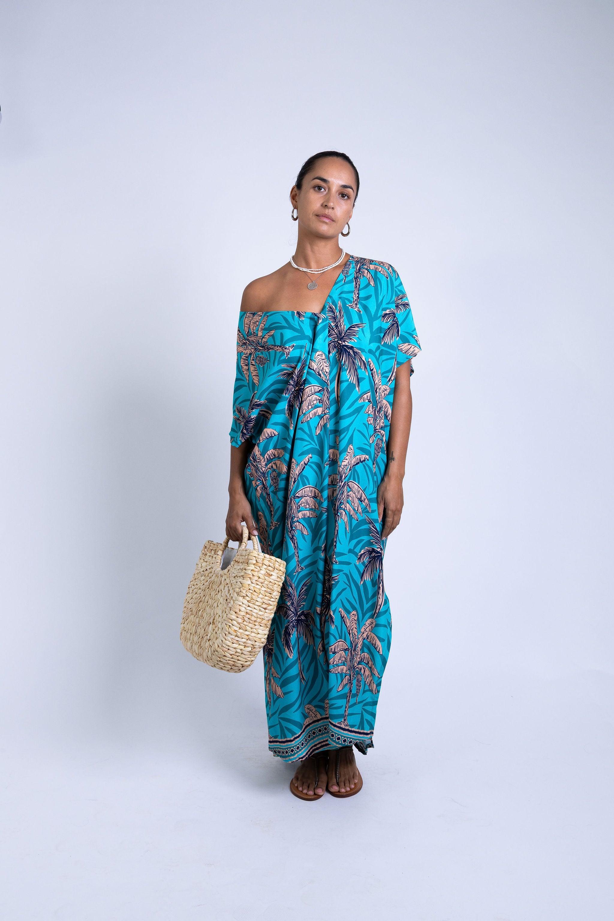 Teal Te Vene Mana Kaftan
