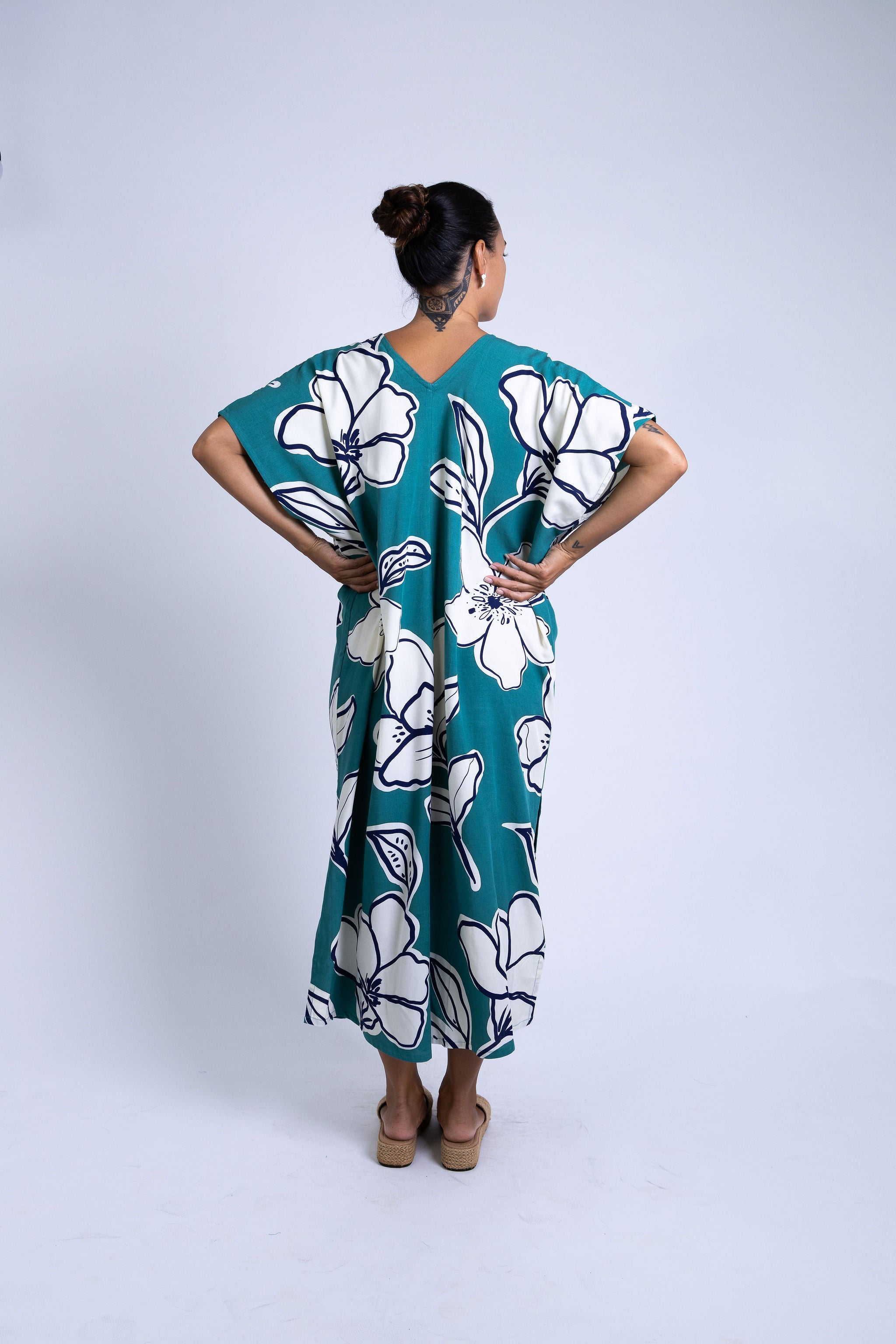 Teal Rara Mana Kaftan