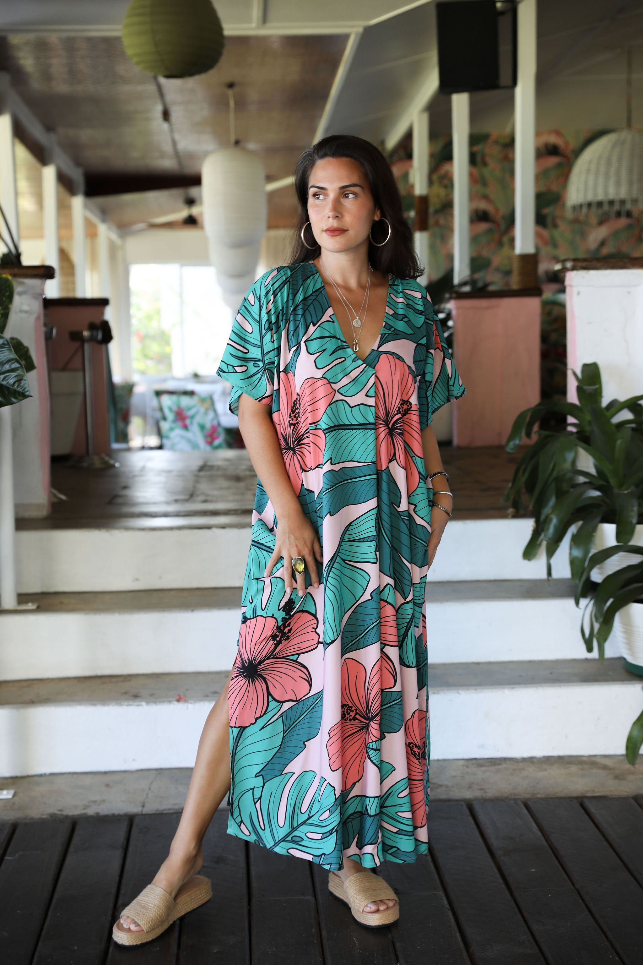 Red Hibiscus Mana Kaftan