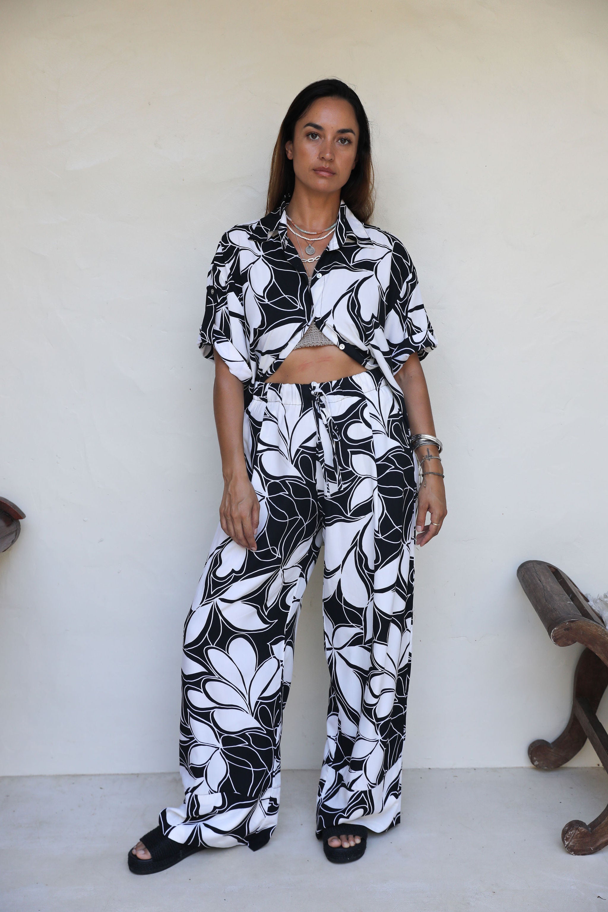 Black and Sand Floating Leaf Grace Pant