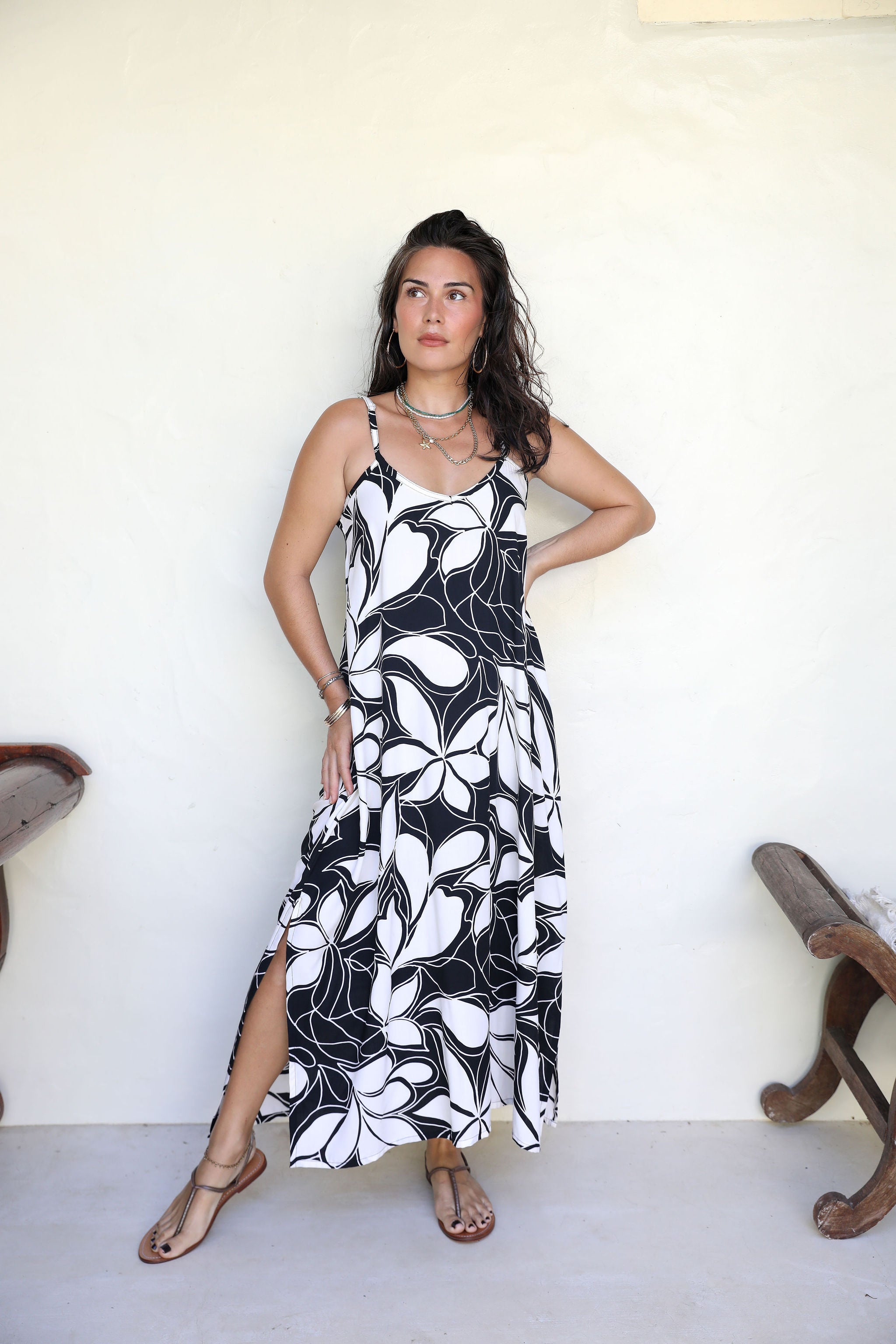 Black and Sand Floating Leaf Manu Maxi