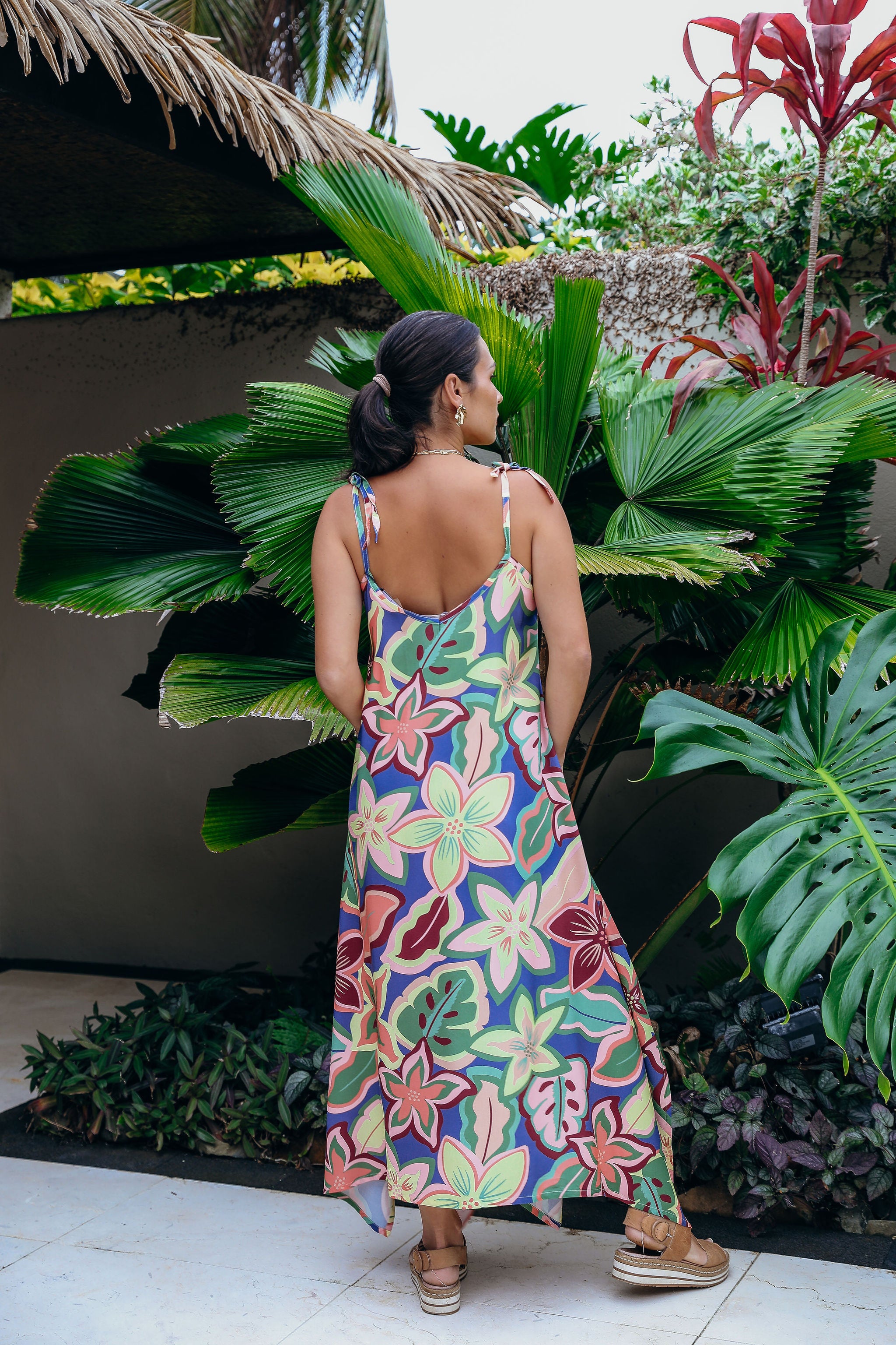 Spring Wild Flowers Motu Maxi