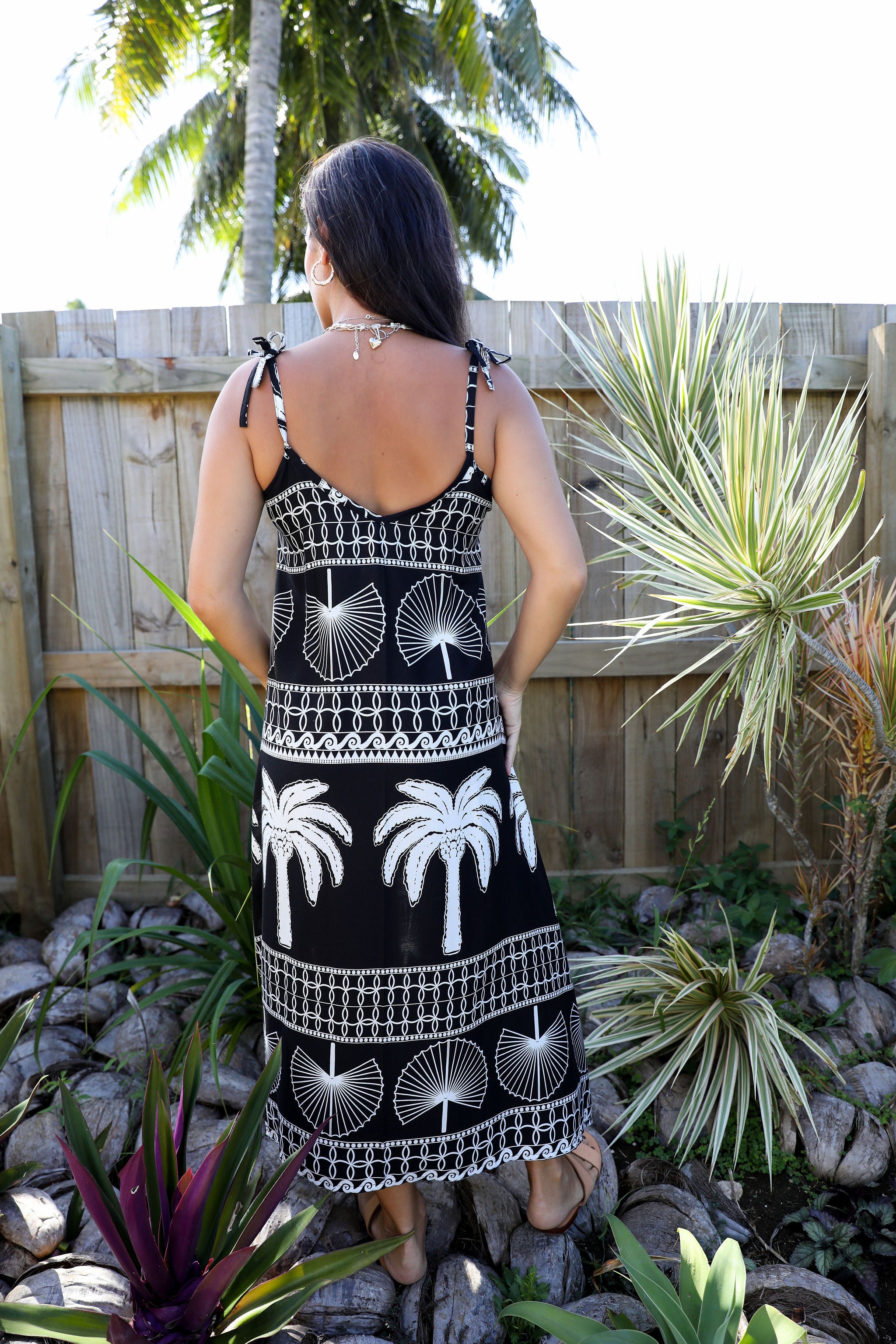 Black Island Border Motu Maxi Dress