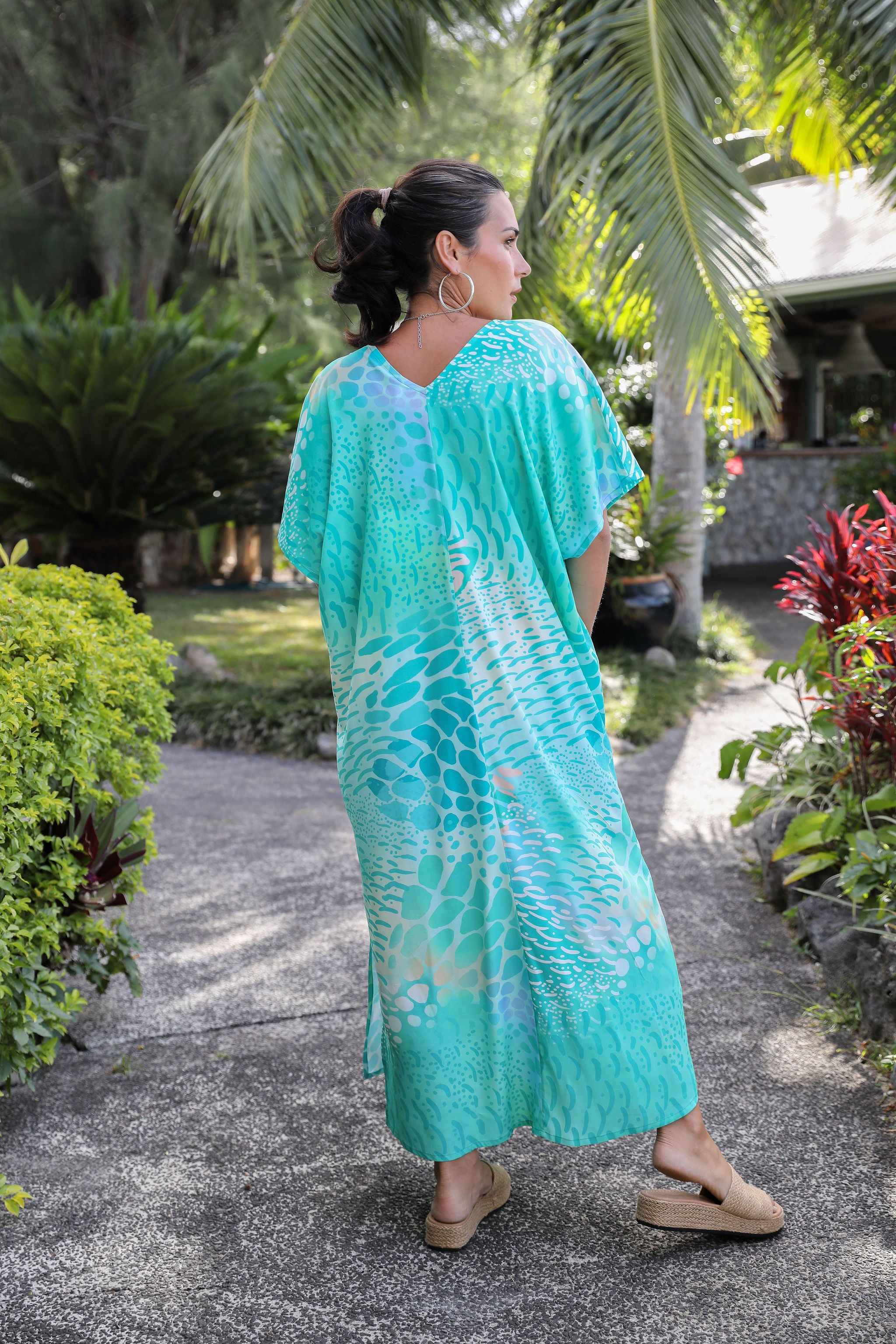 Aqua Parrot Fish V Neck Kaftan