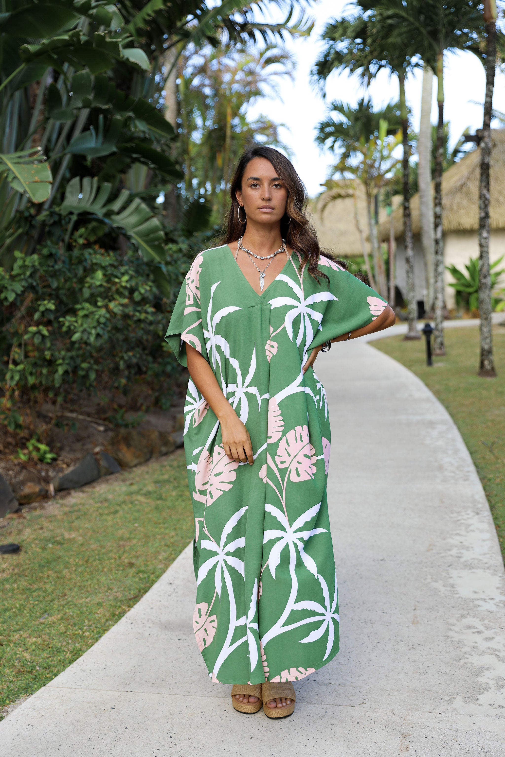 Kale Coco Shadow V Neck Kaftan