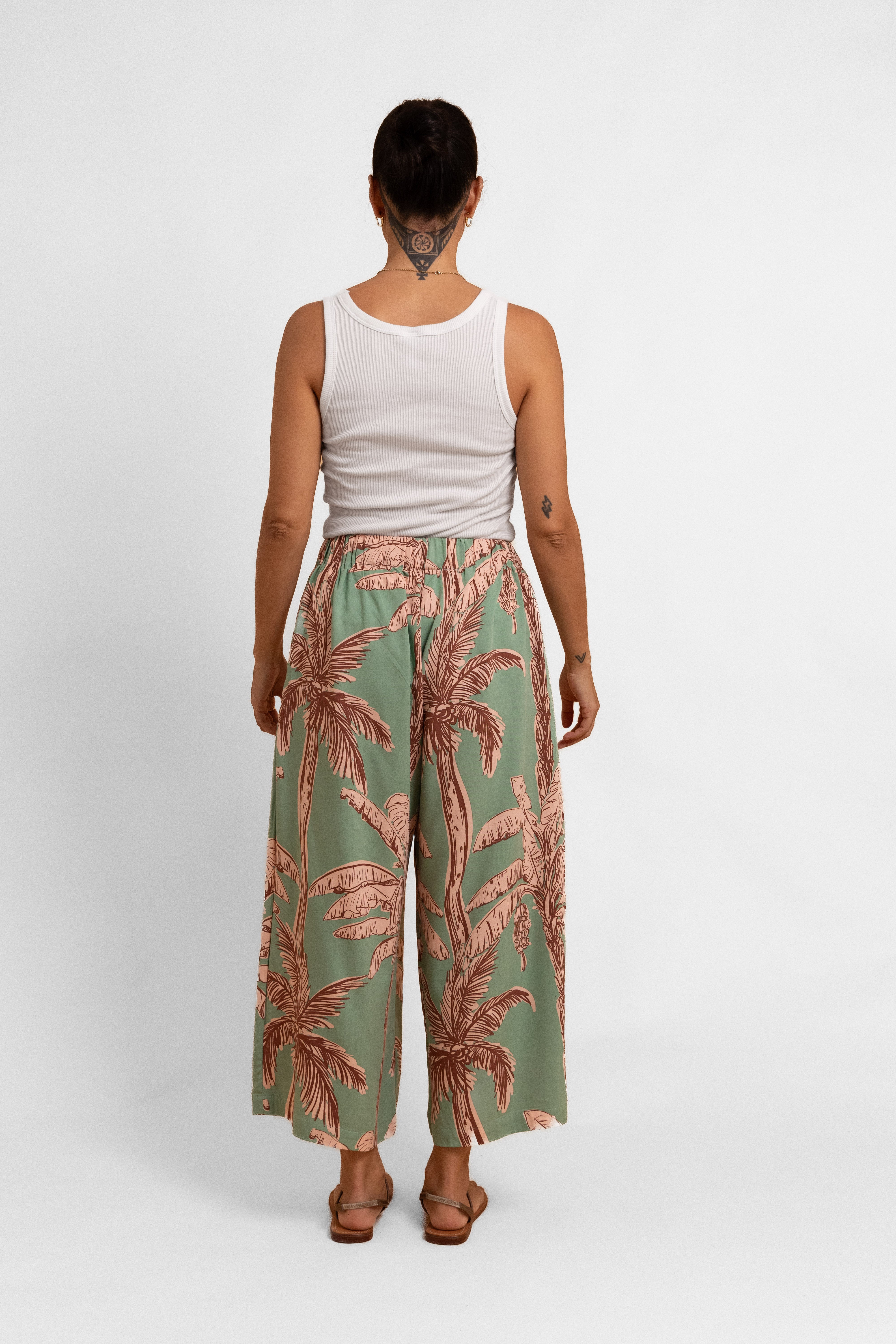 Green Coco Palm Cropped Grace Pant