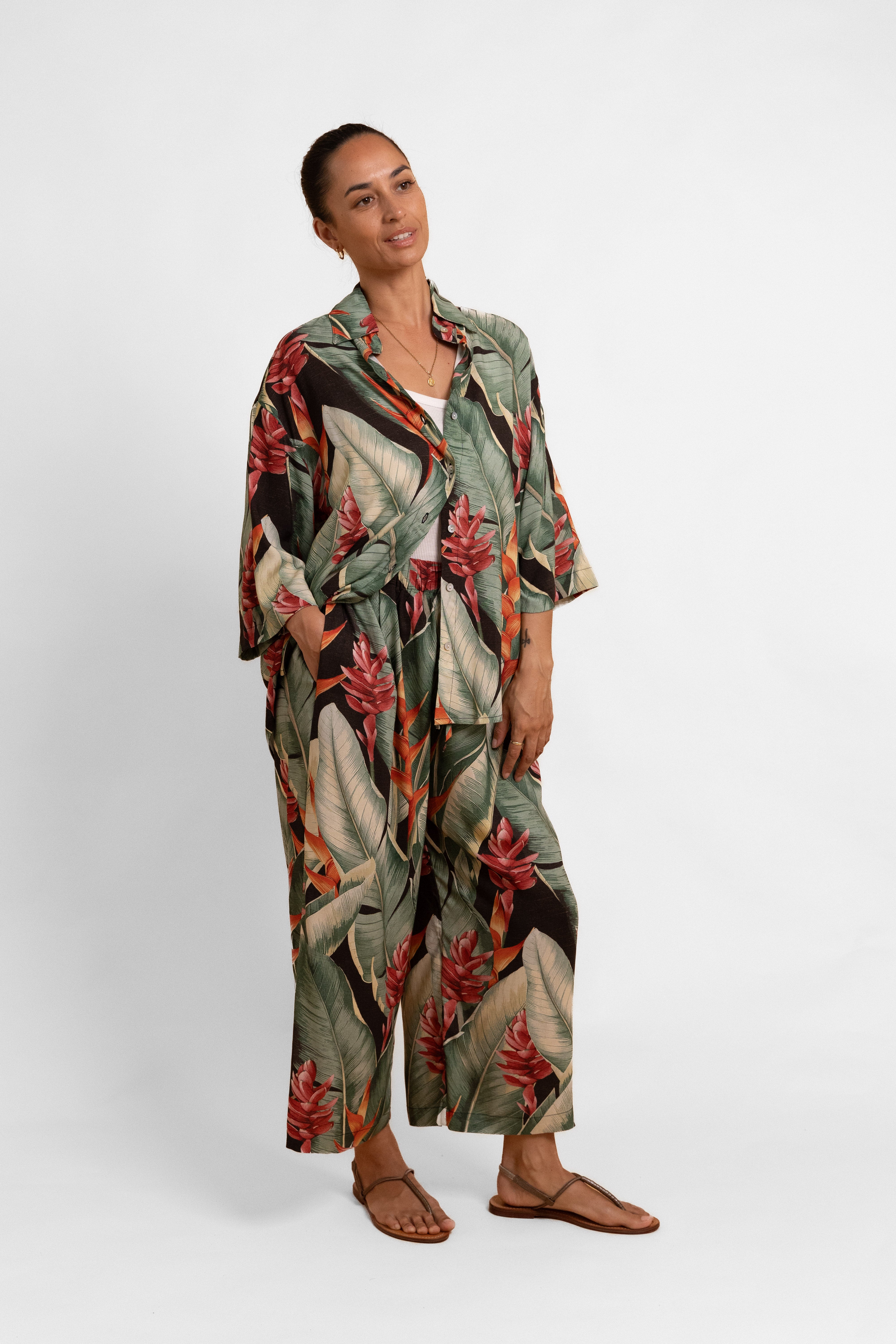 Heliconia Nohanna Scarlett Shirt