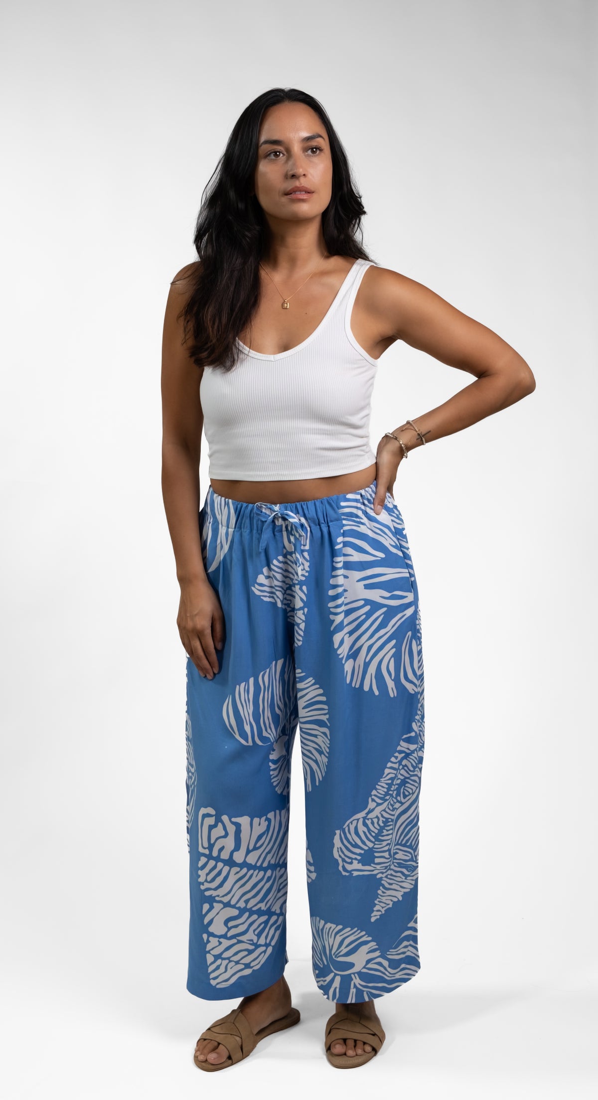 Blue Moana Shell Cropped Grace Pant