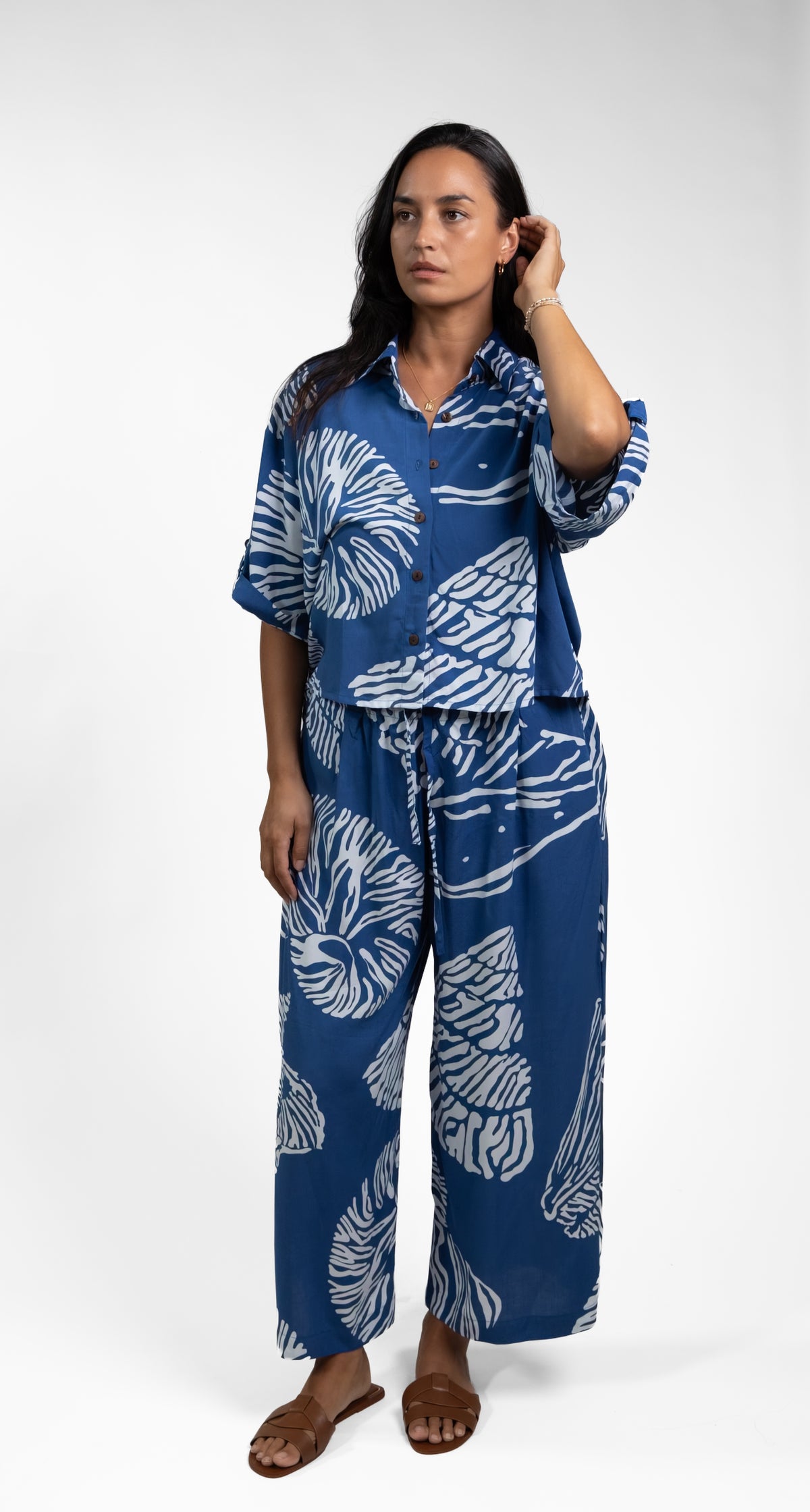 Navy Moana Shell Cropped Scarlett Shirt