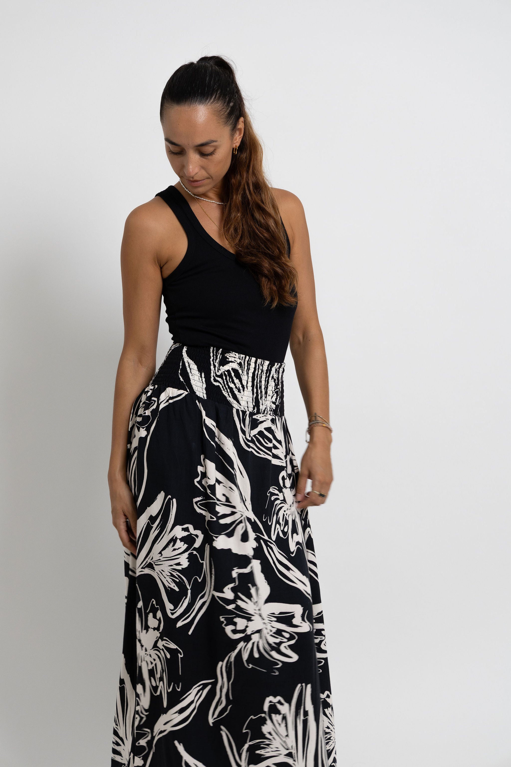 Black White Tiare Dream Emona Skirt