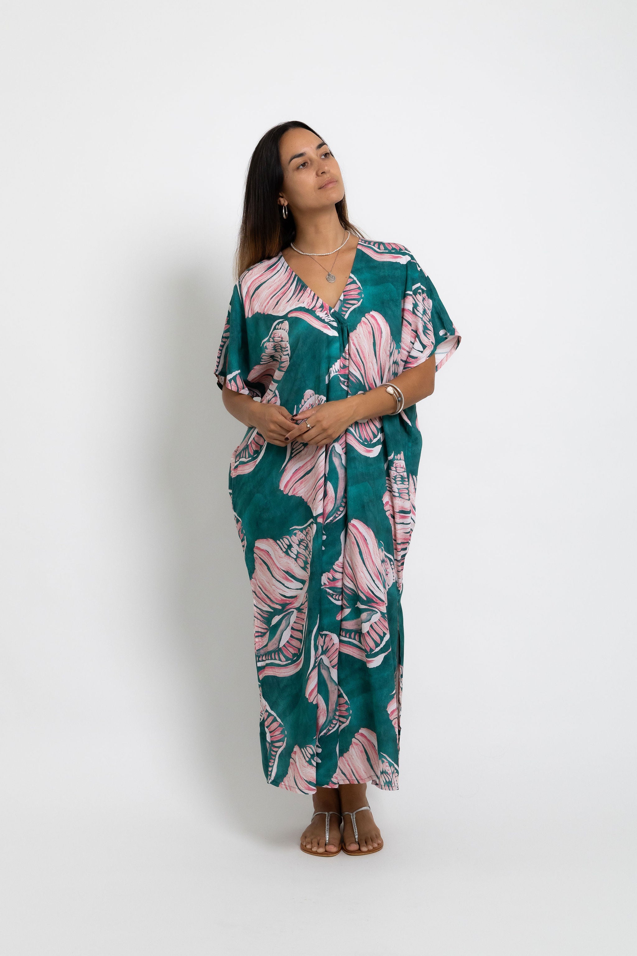 Jade Conch Shell Mana Kaftan