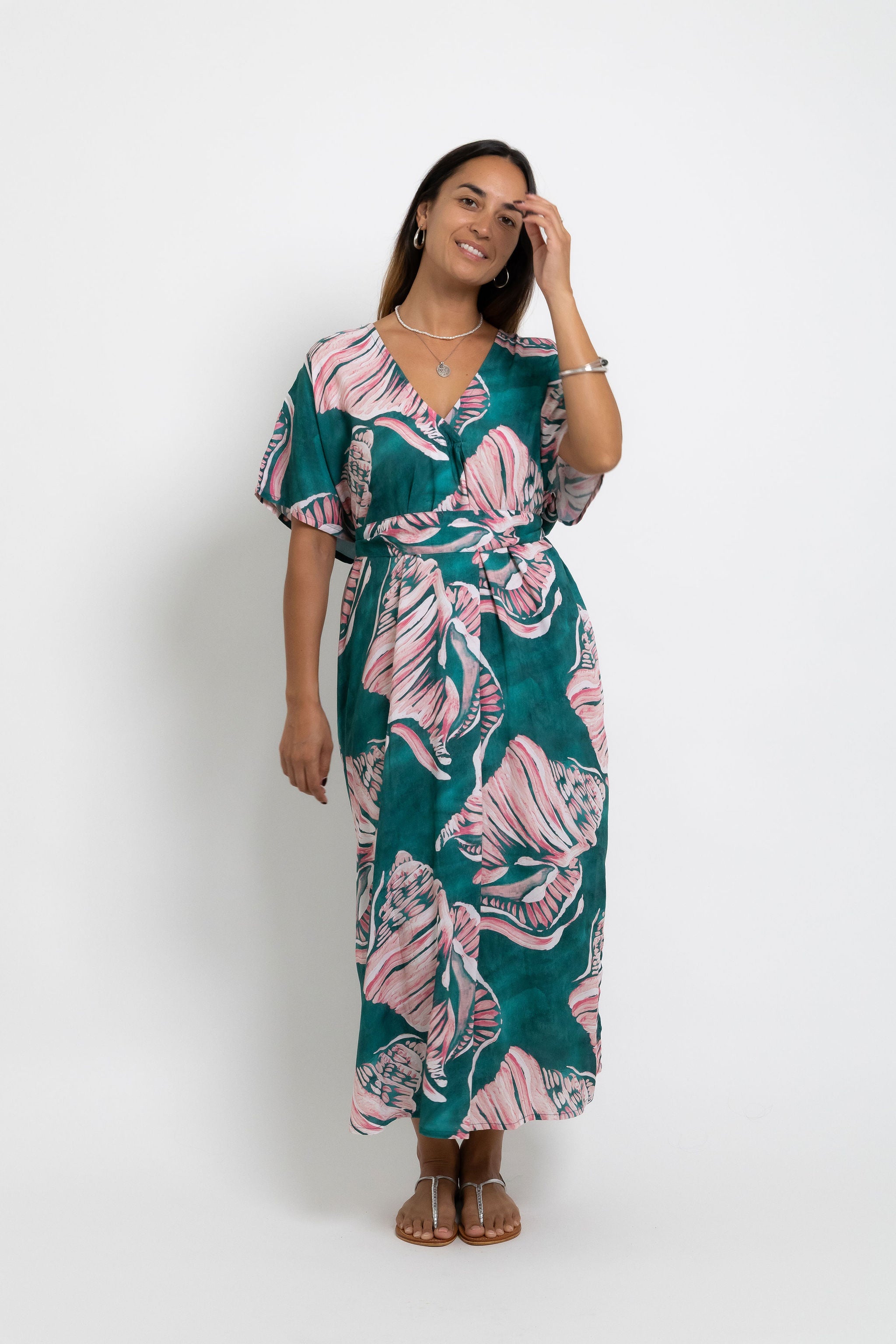 Jade Conch Shell Mana Kaftan