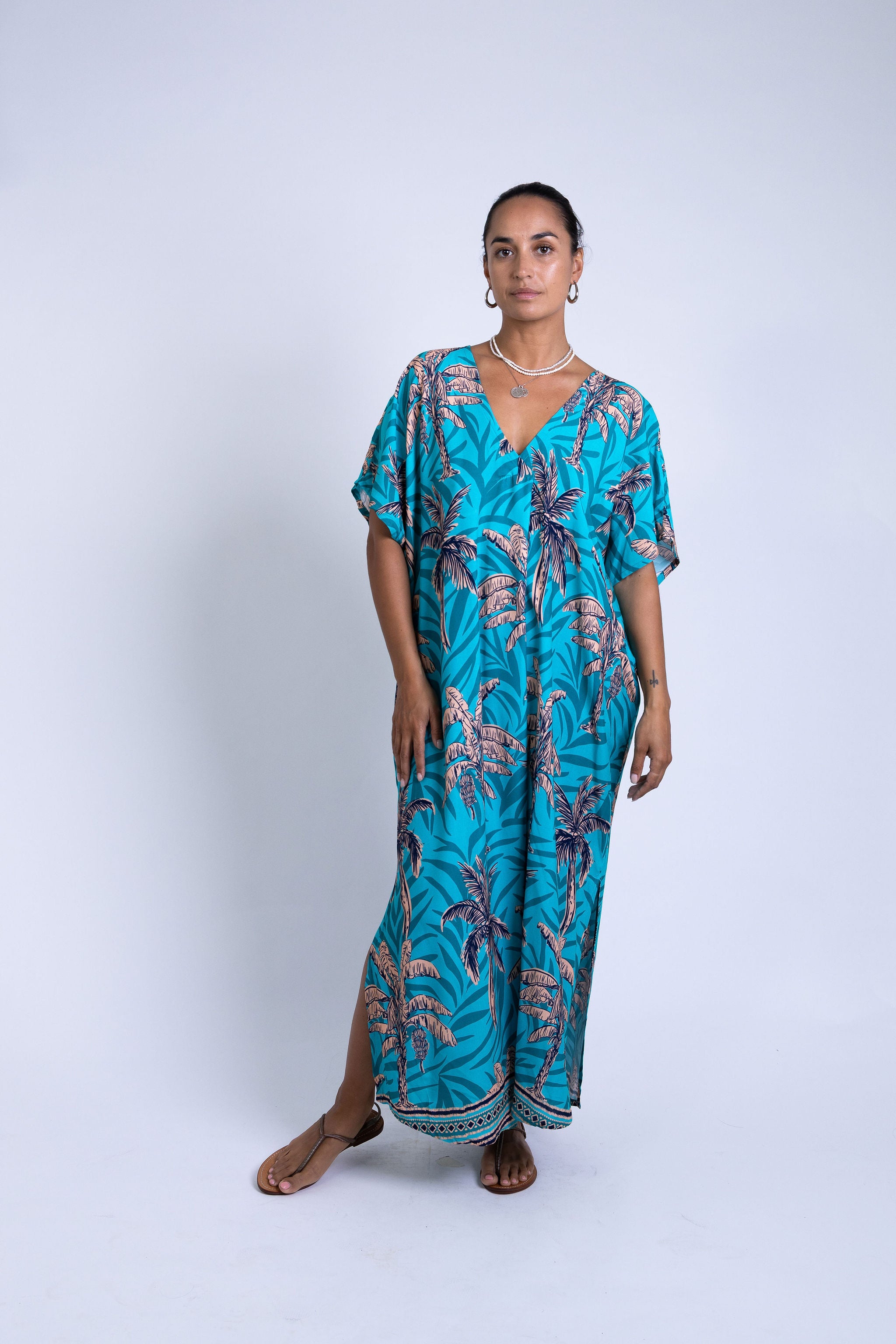 Teal Te Vene Mana Kaftan